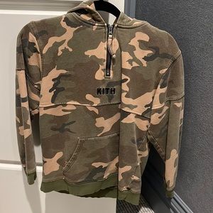 Kith kids camo hoodie, good condition size 12 kids